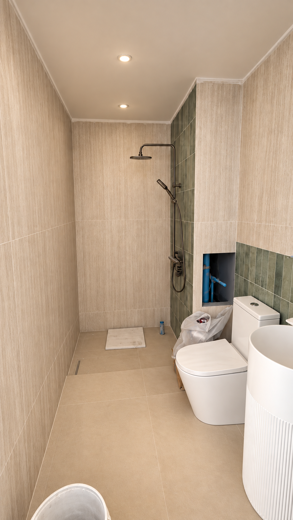 IO Villas — bathroom interior