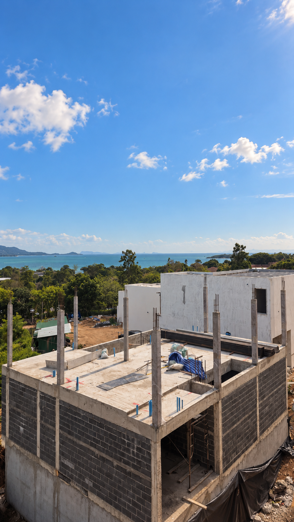 IO Villas — construction with mountain view